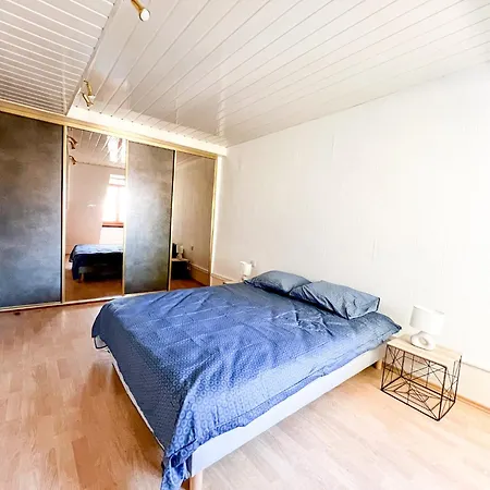 Apartament & Quiet, Full For 8 Tresor Cache